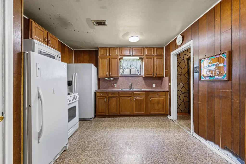 1419 Georgia Avenue Dallas TX 75216