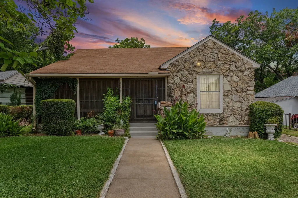 1419 Georgia Avenue Dallas TX 75216