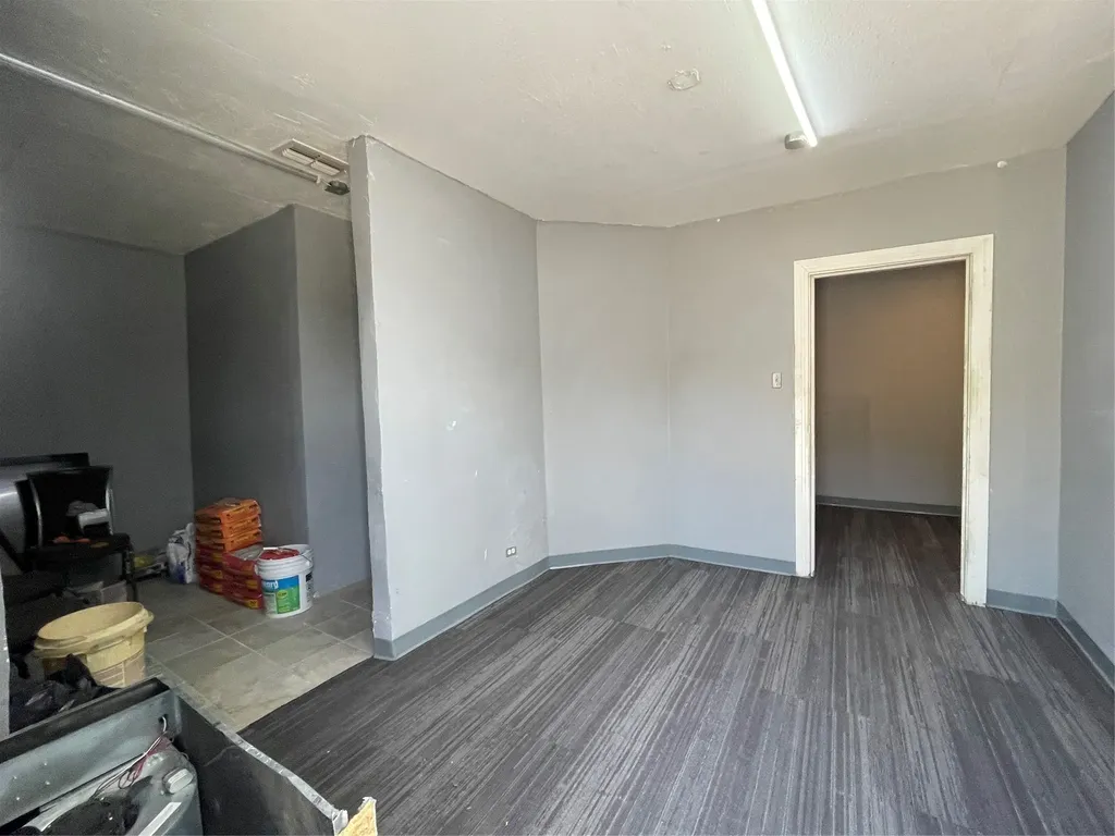 125 Burrell Drive Dallas TX 75232