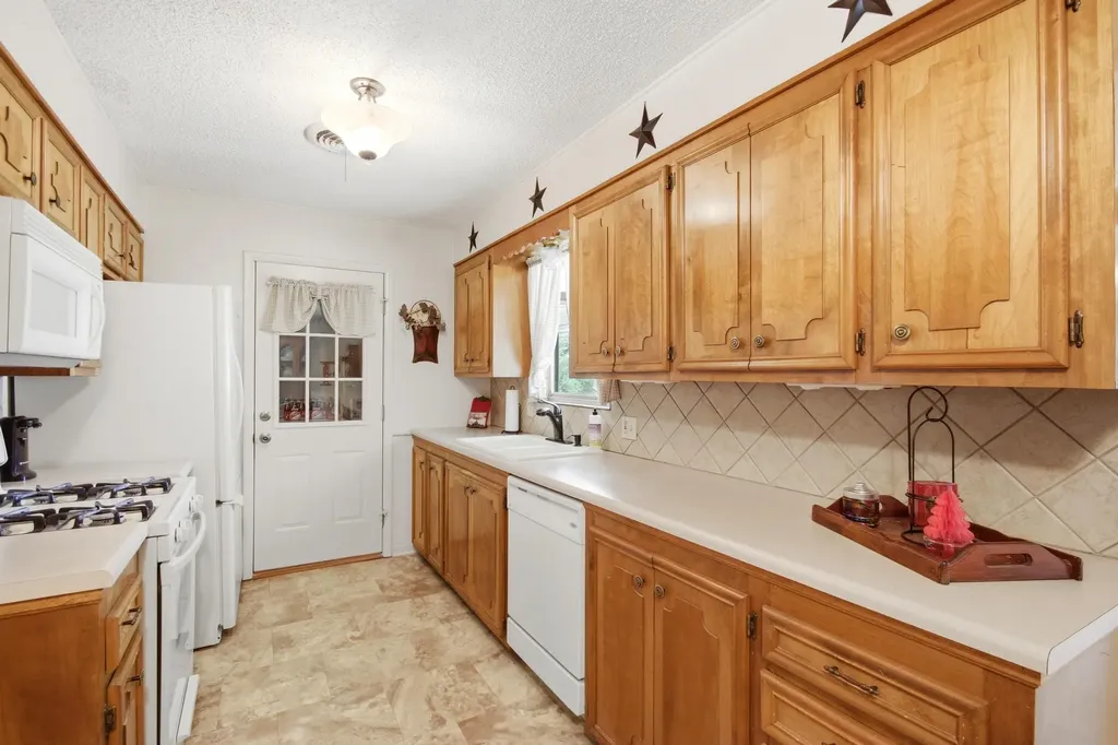 1520 Heath Merkel TX 79536