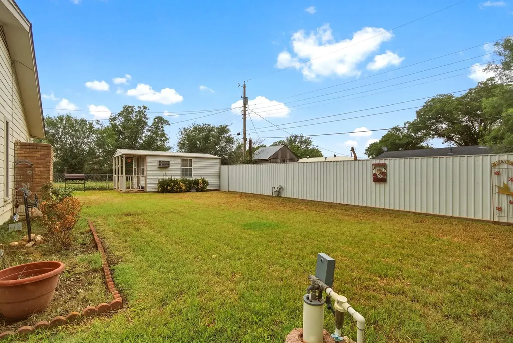 1520 Heath Merkel TX 79536