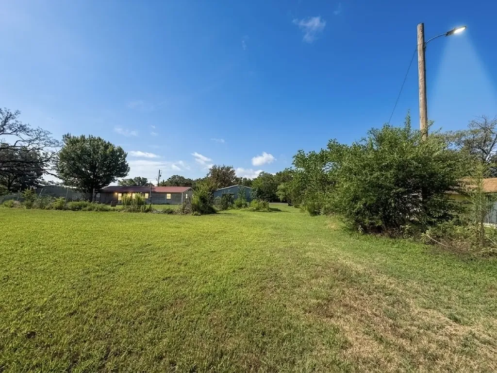 10976 Us Highway 80 Fruitvale TX 75127