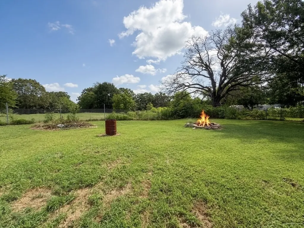 10976 Us Highway 80 Fruitvale TX 75127