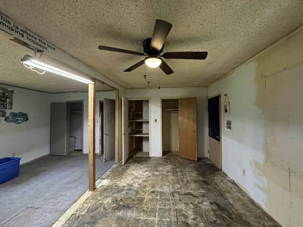 10976 Us Highway 80 Fruitvale TX 75127