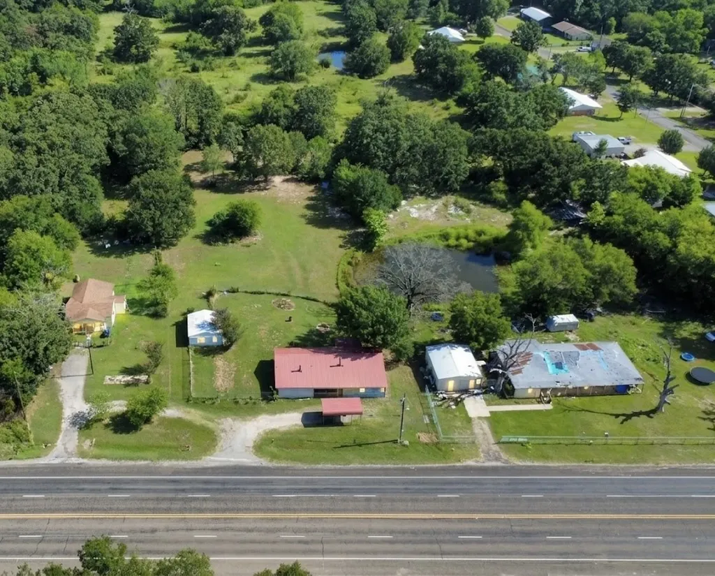 10976 Us Highway 80 Fruitvale TX 75127