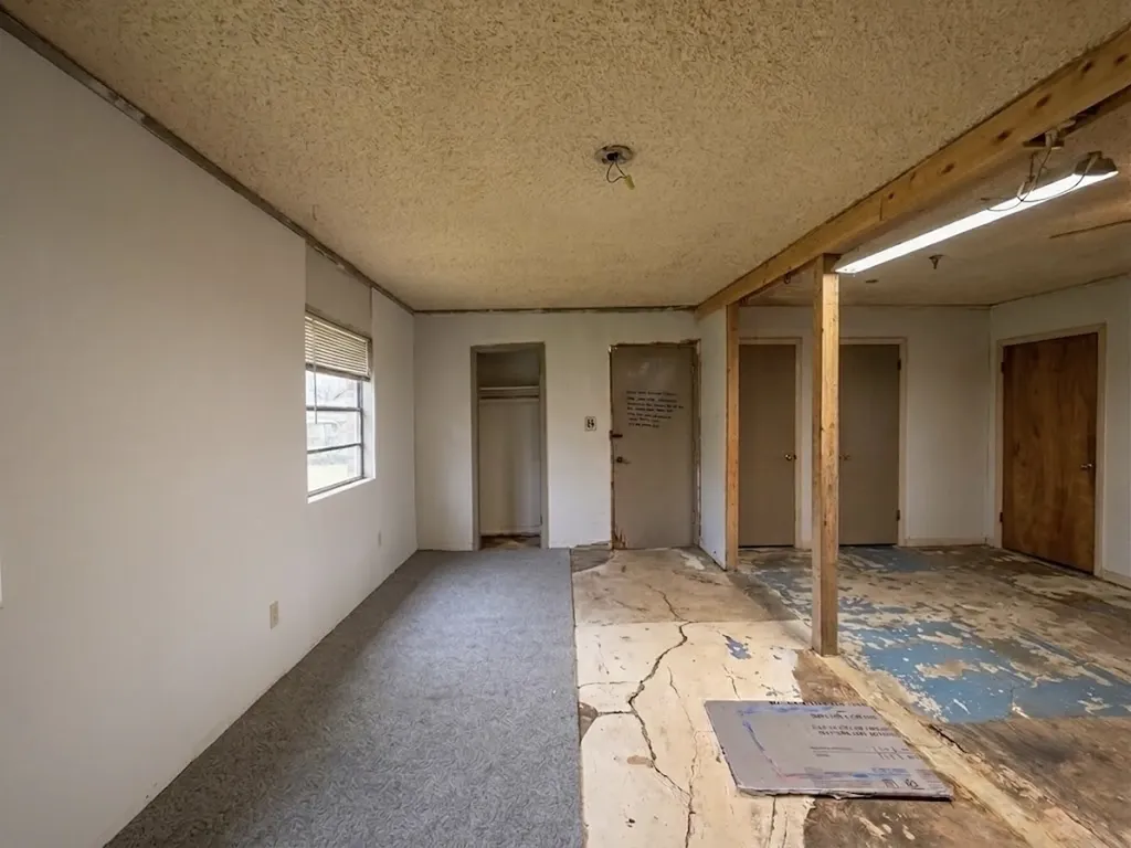 10976 Us Highway 80 Fruitvale TX 75127