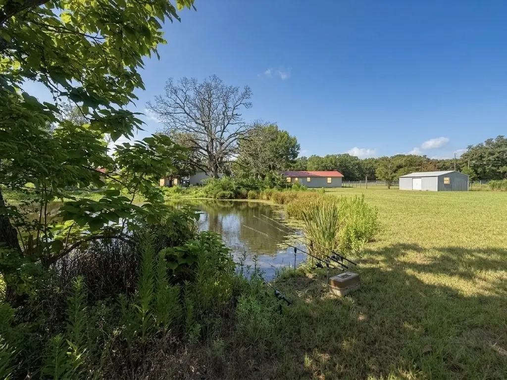 10976 Us Highway 80 Fruitvale TX 75127