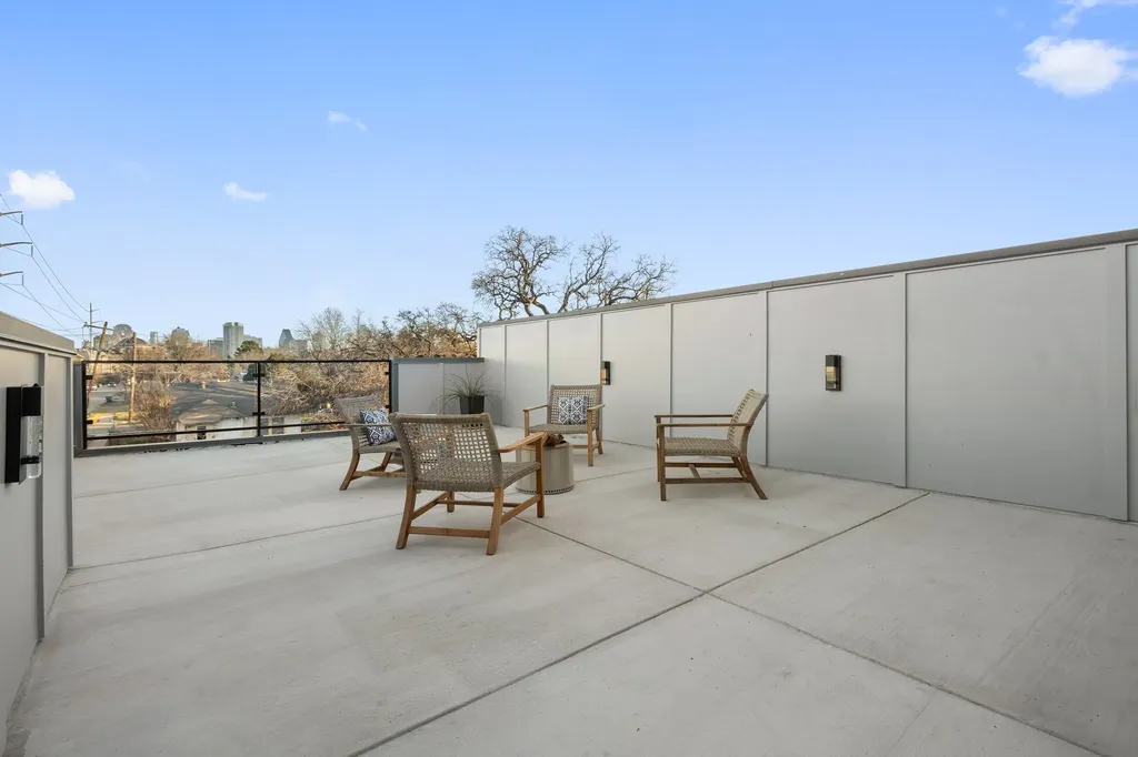2348 Wycliff Avenue Dallas TX 75219