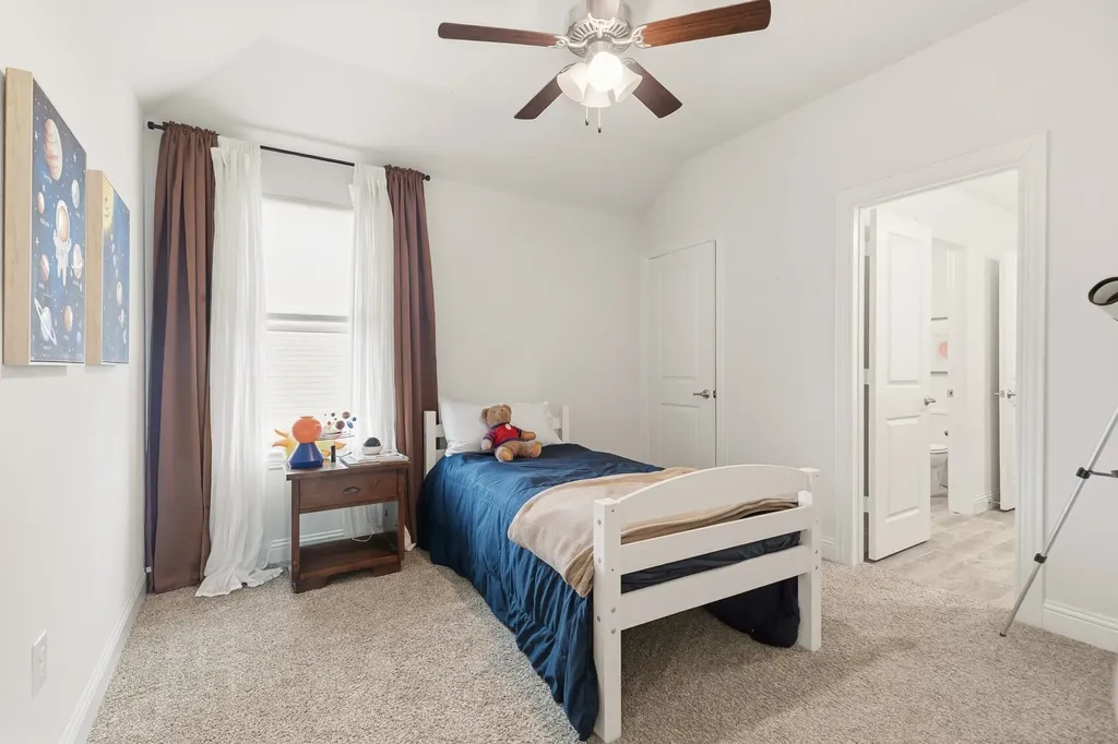 10408 Table Bluff Street Aubrey TX 76227
