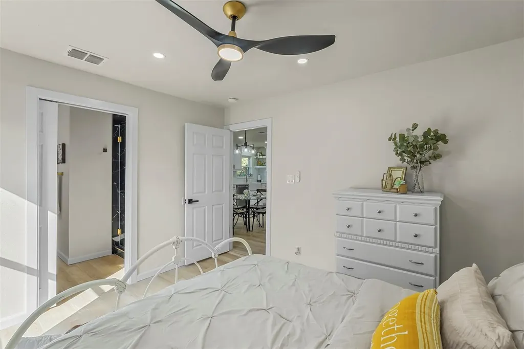 434 Marilu Street Richardson TX 75080
