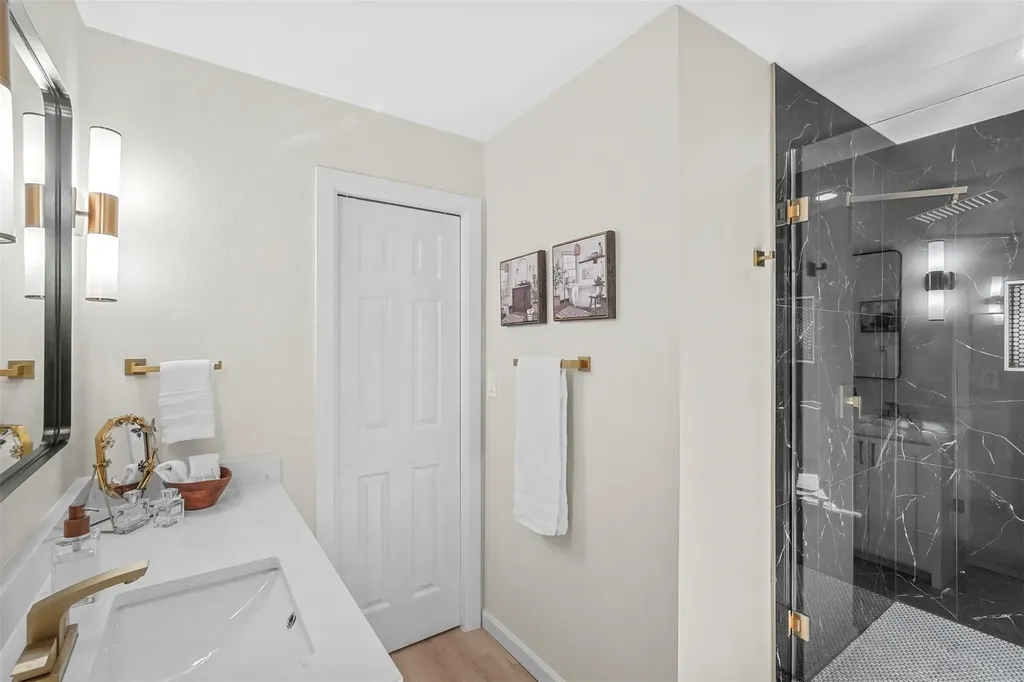 434 Marilu Street Richardson TX 75080
