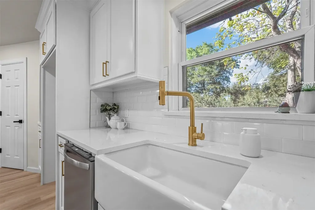 434 Marilu Street Richardson TX 75080