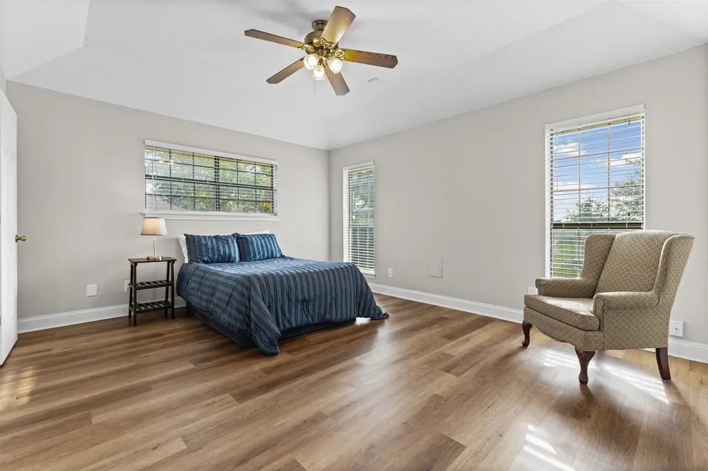 309 Josey Lane Red Oak TX 75154