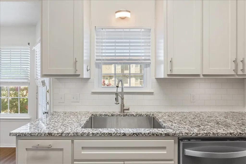 1325 Speight Avenue Waco TX 76706