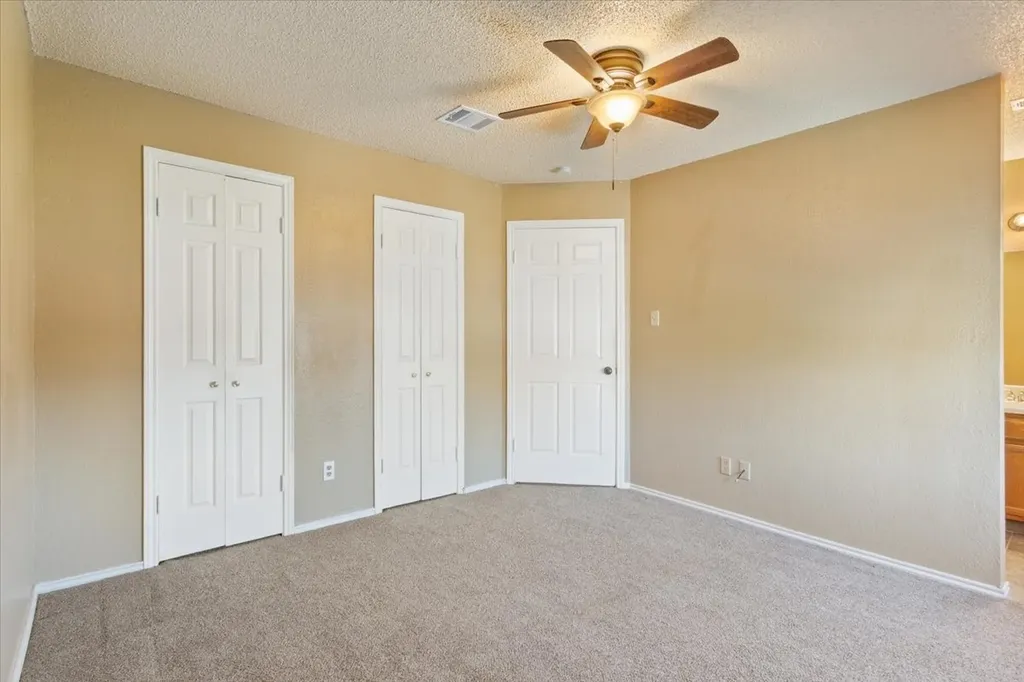 1325 Speight Avenue Waco TX 76706