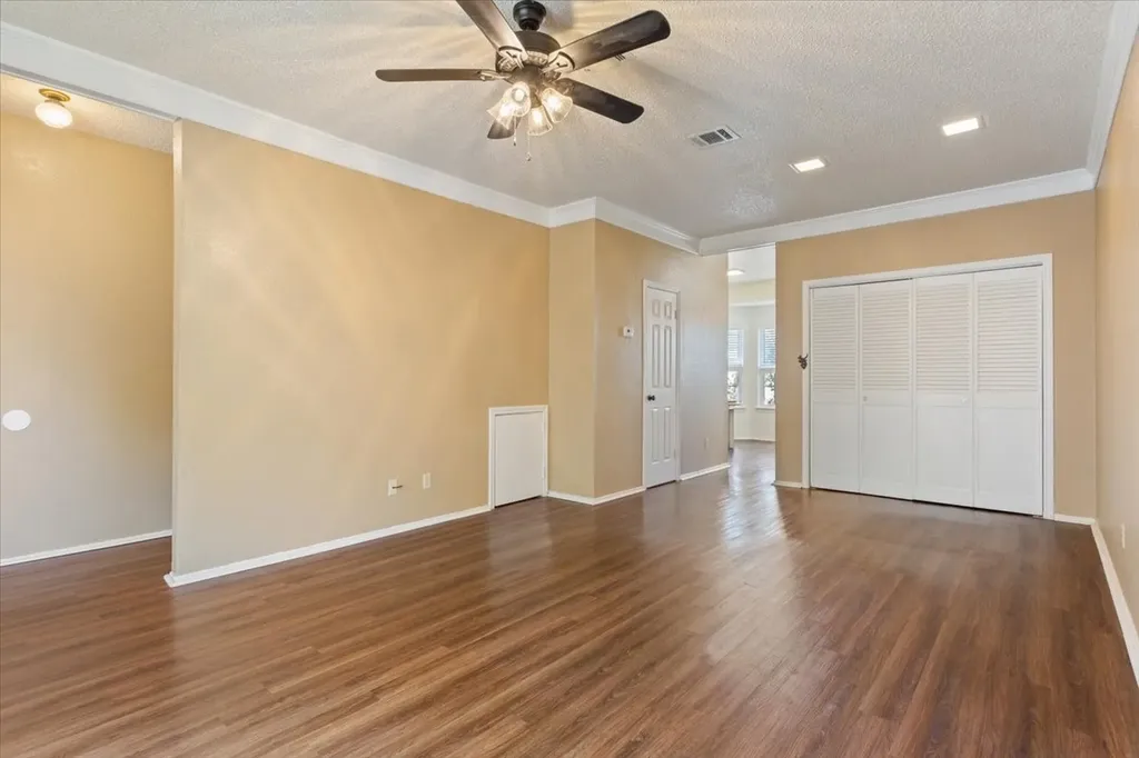1325 Speight Avenue Waco TX 76706
