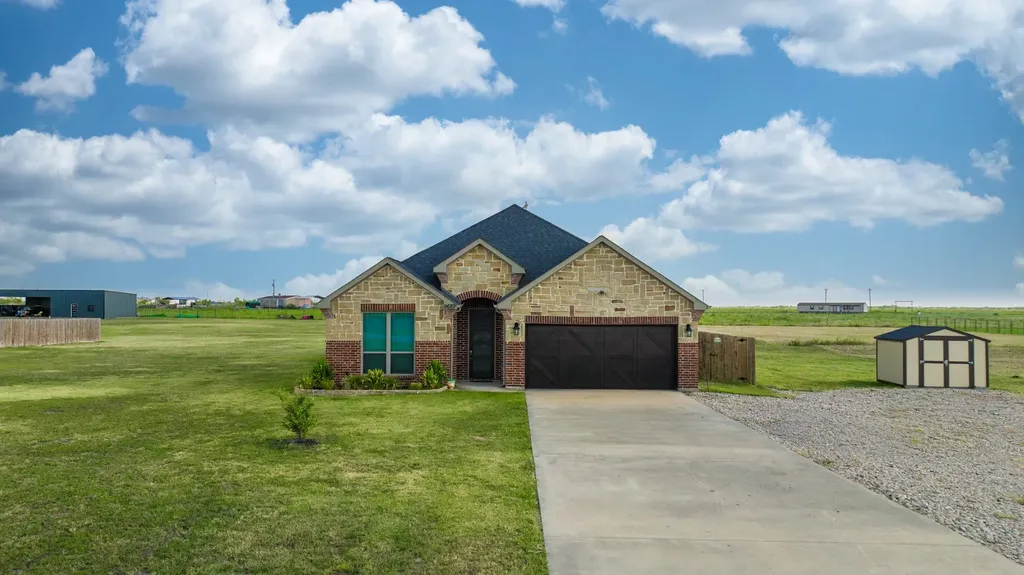 9689 County Road 4116 Kaufman TX 75142