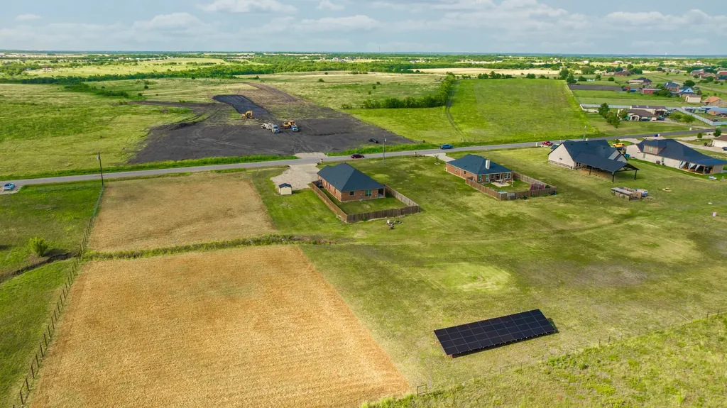 9689 County Road 4116 Kaufman TX 75142