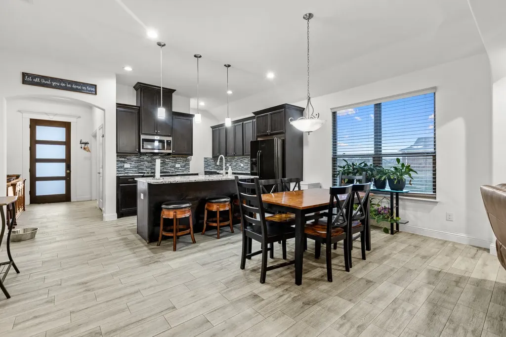 9689 County Road 4116 Kaufman TX 75142