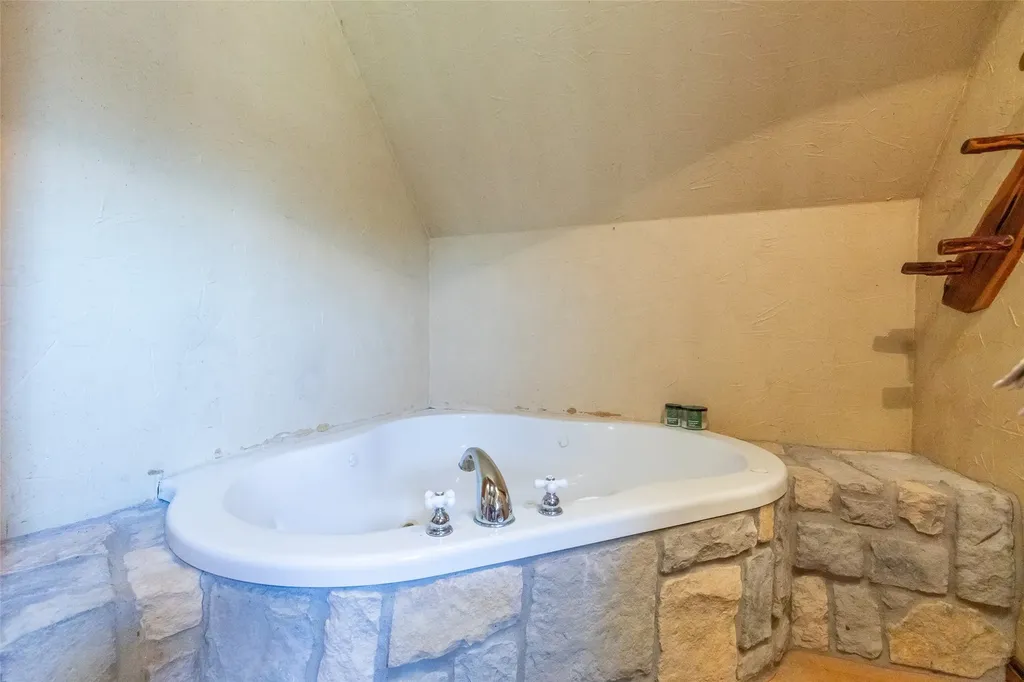 13358 Fm 1235 Buffalo Gap TX 79508