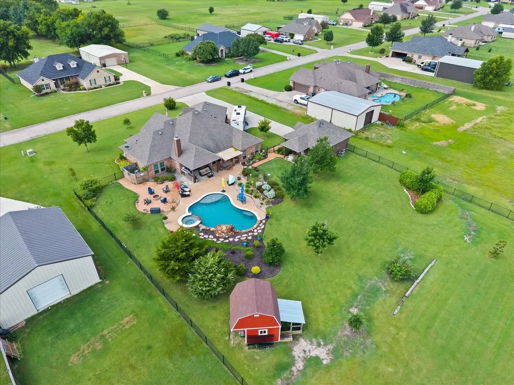 4010 Hackberry Circle Caddo Mills TX 75135