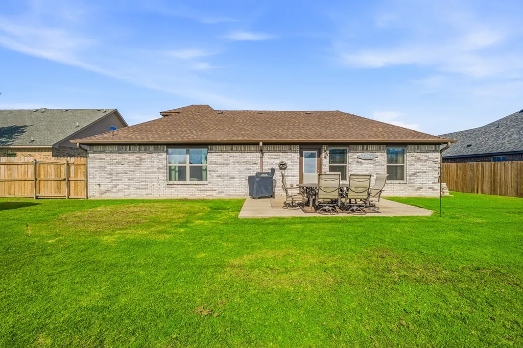 1131 Greens Creek Circle Stephenville TX 76401