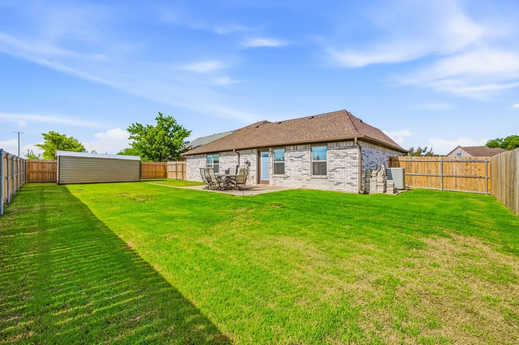 1131 Greens Creek Circle Stephenville TX 76401
