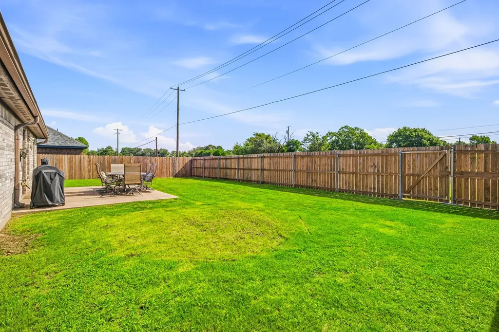 1131 Greens Creek Circle Stephenville TX 76401