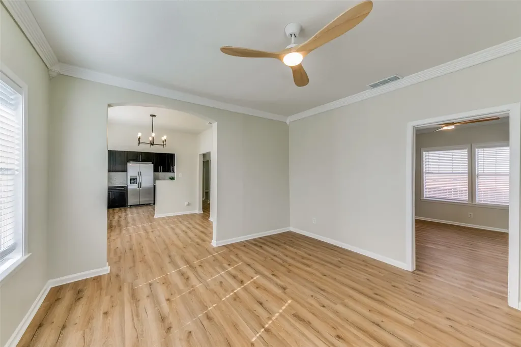 2633 S Denley Drive Dallas TX 75216