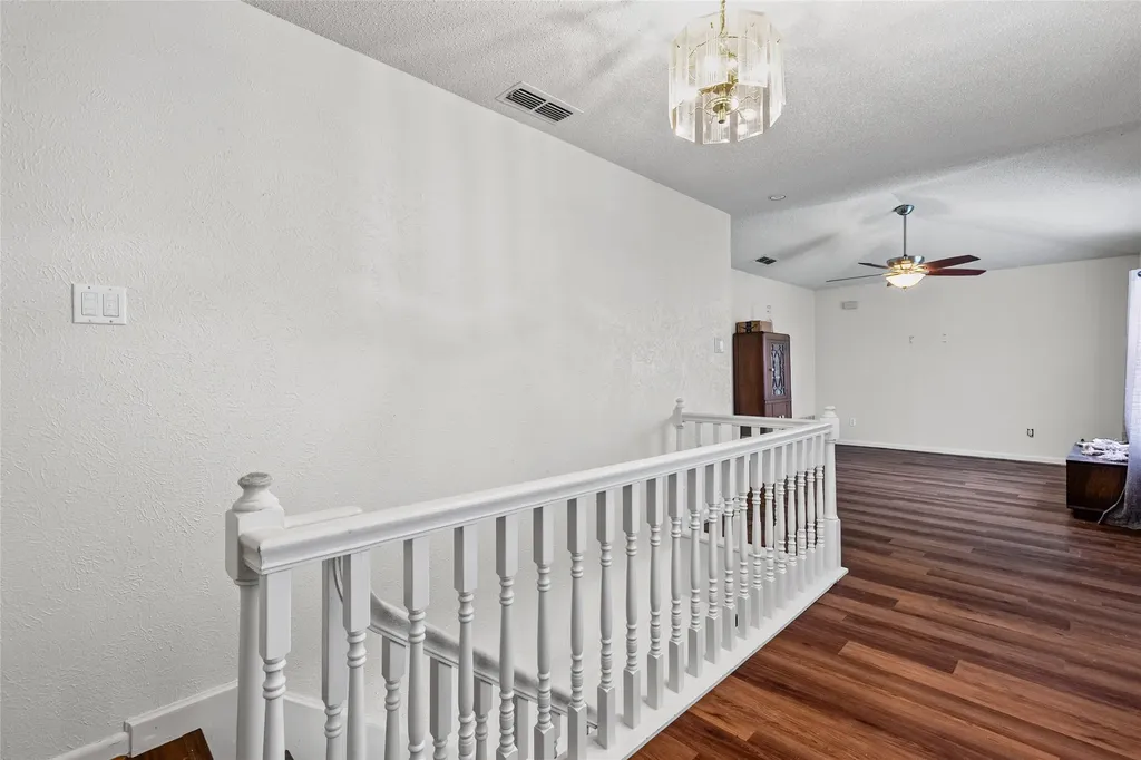 408 E Mulberry Street Leonard TX 75452
