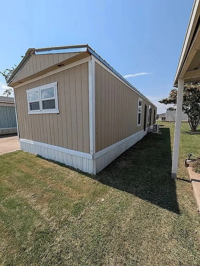 175 Preston On The Lake Little Elm TX 75068