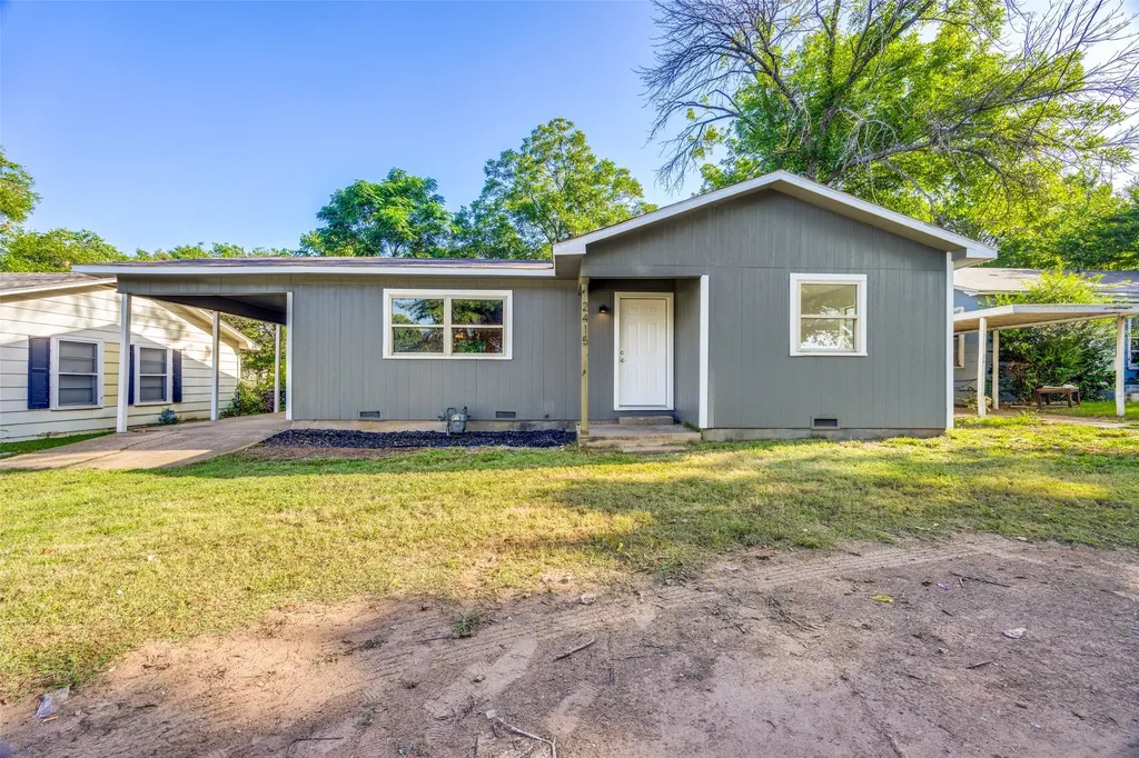 2415 W Morton Street Denison TX 75020