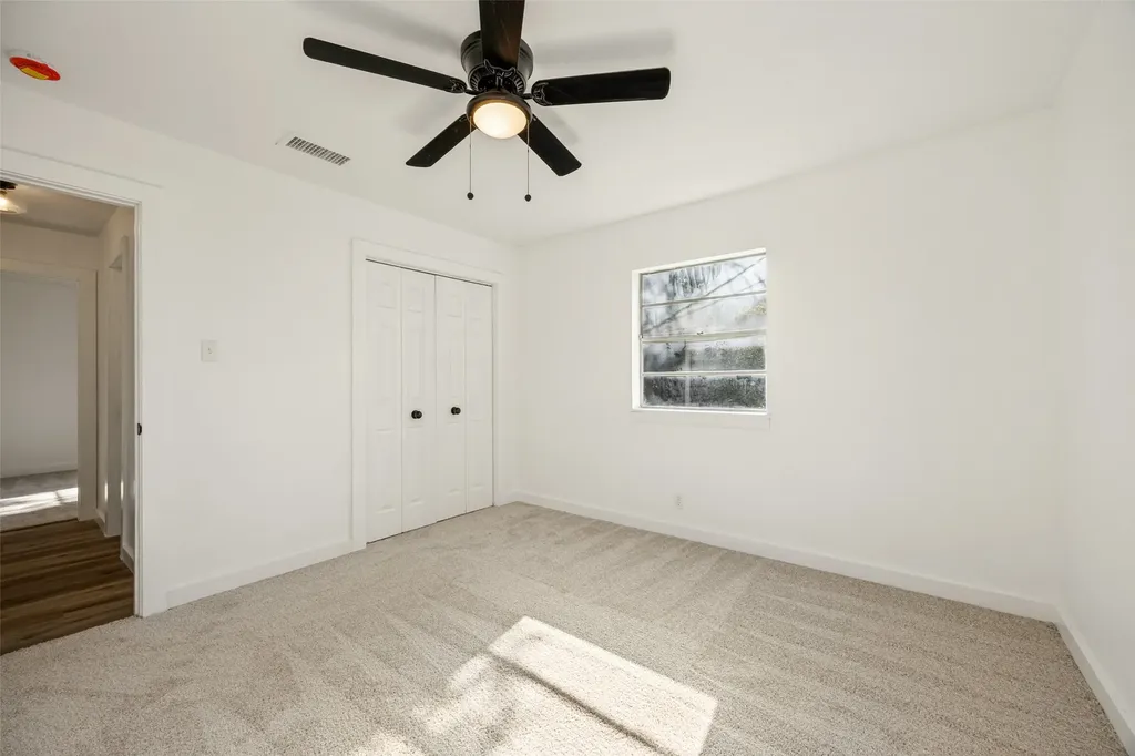 2415 W Morton Street Denison TX 75020