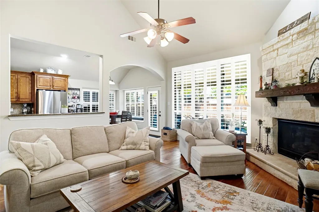 5905 Cripple Creek Trail North Richland Hills TX 76180