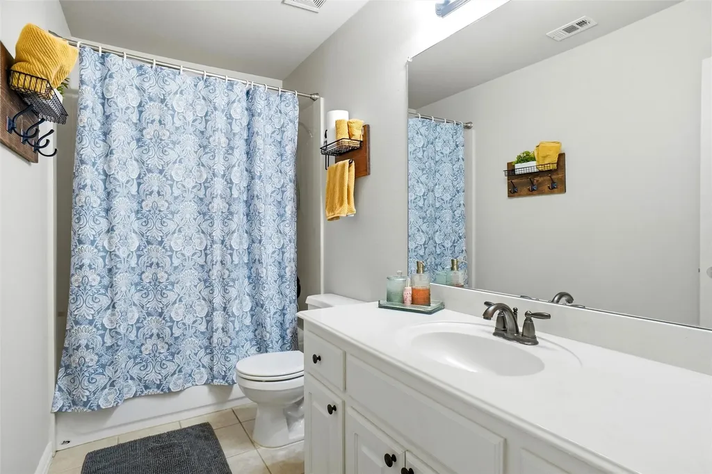 5905 Cripple Creek Trail North Richland Hills TX 76180