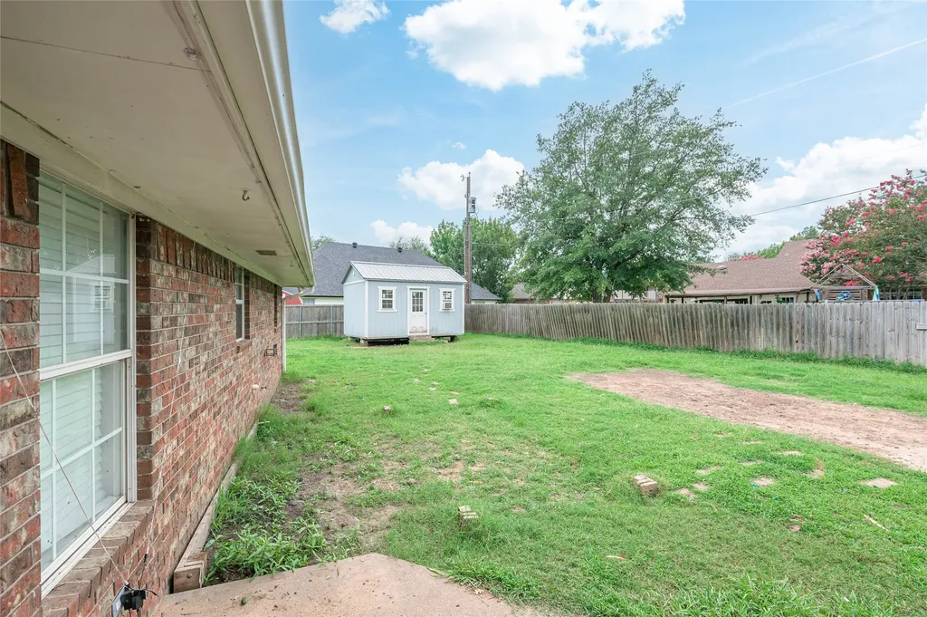 2205 Canyon Circle Bonham TX 75418