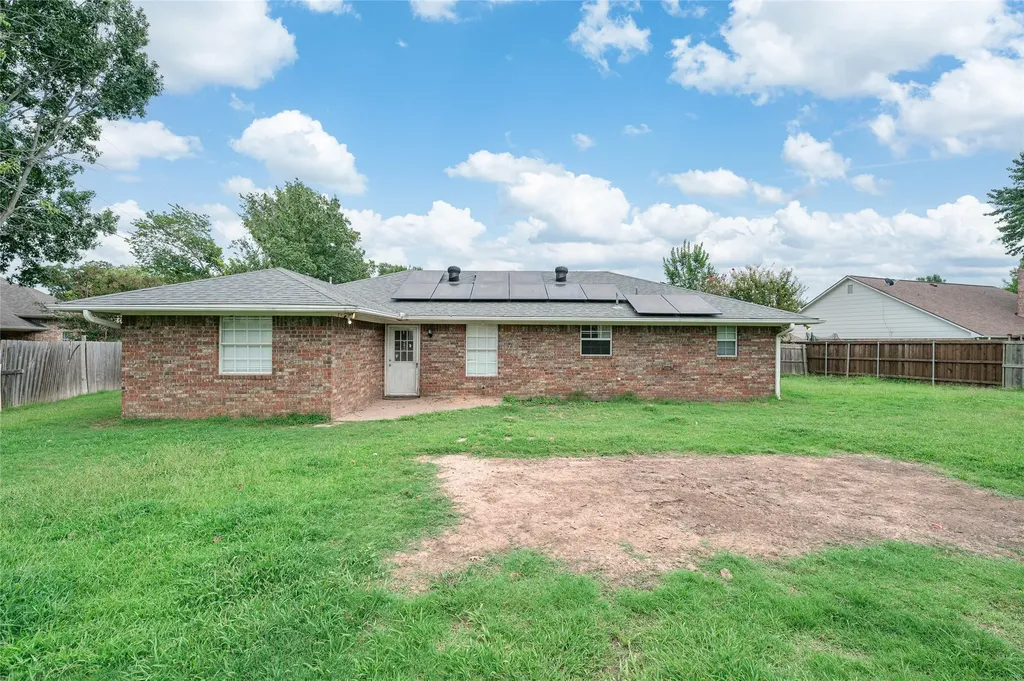 2205 Canyon Circle Bonham TX 75418