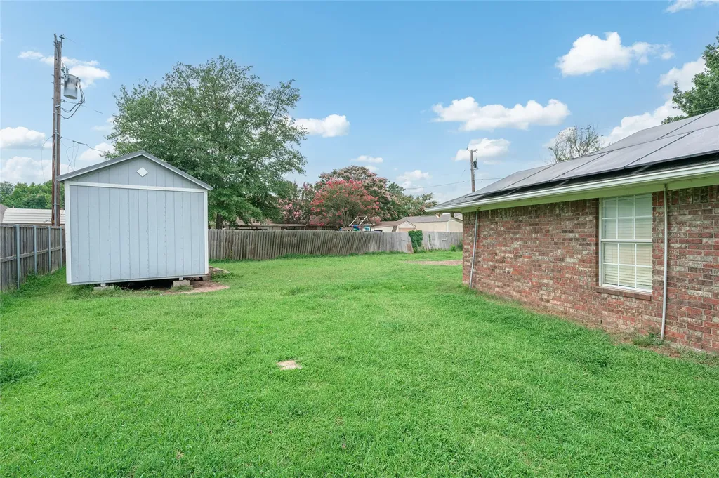 2205 Canyon Circle Bonham TX 75418