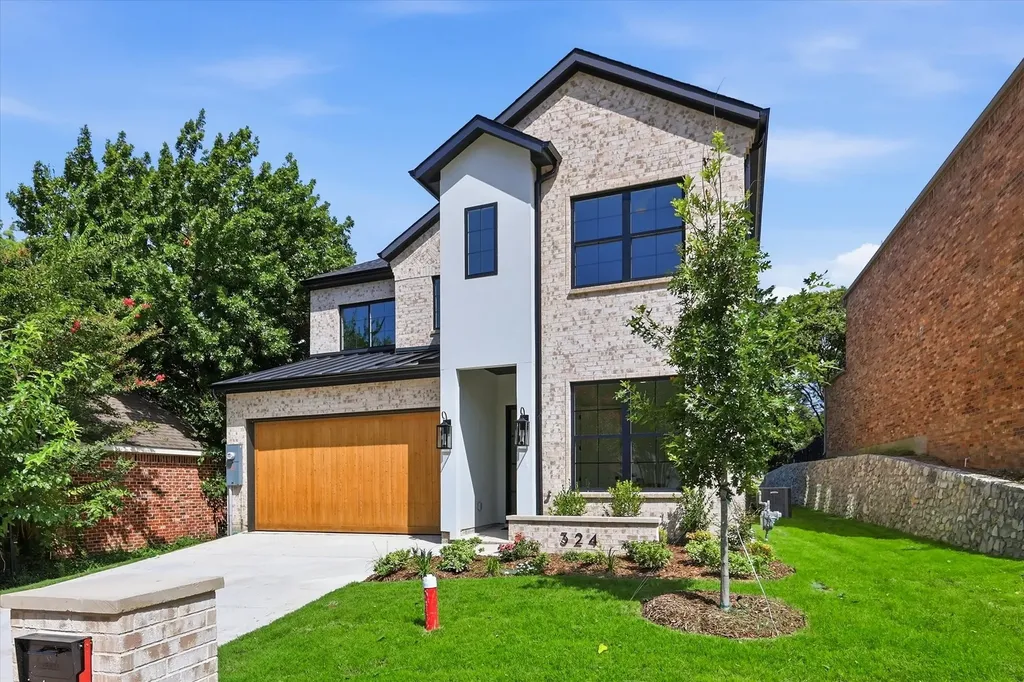 324 Valiant Drive Rockwall TX 75032