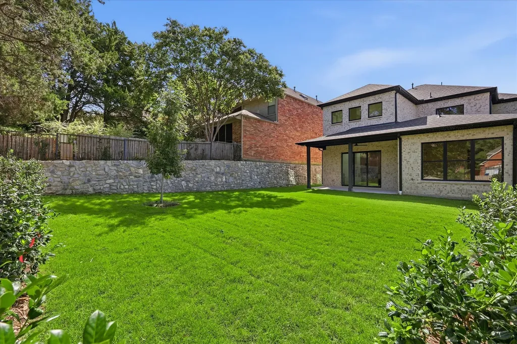 324 Valiant Drive Rockwall TX 75032