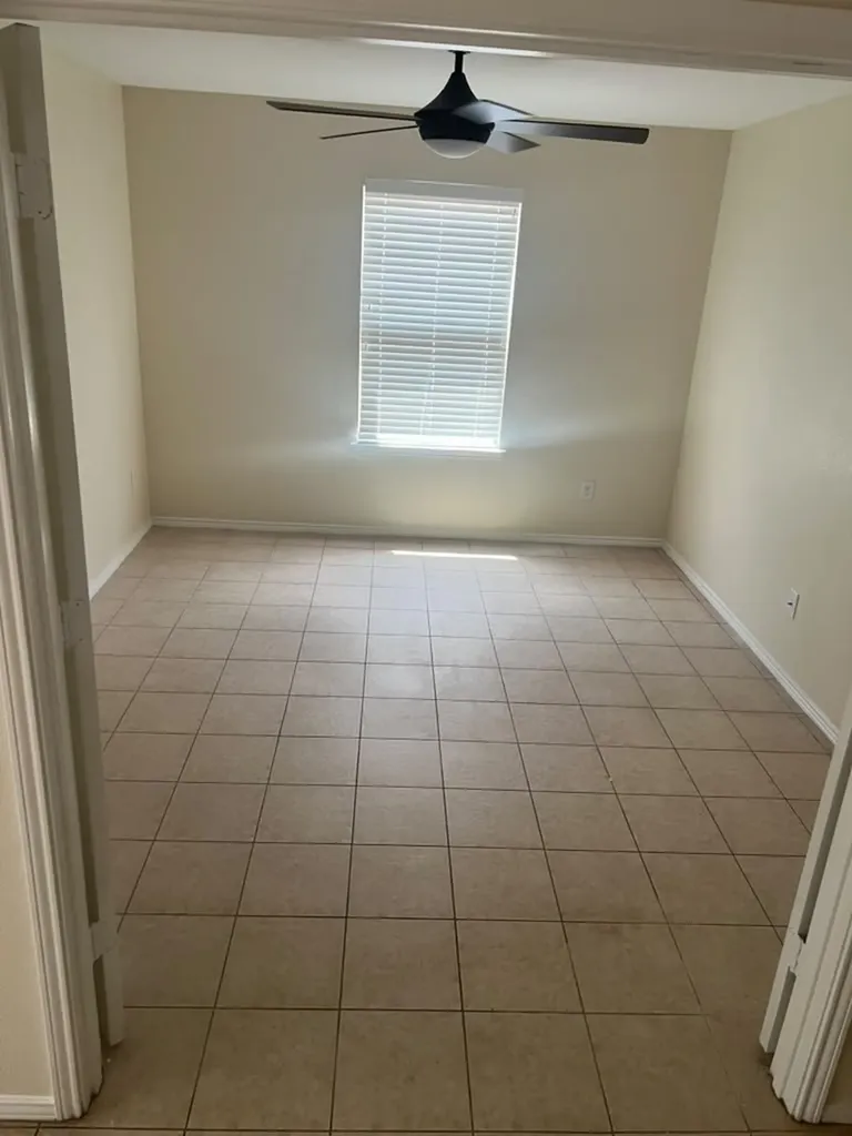 5716 Sapphire Pool Trail Fort Worth TX 76244