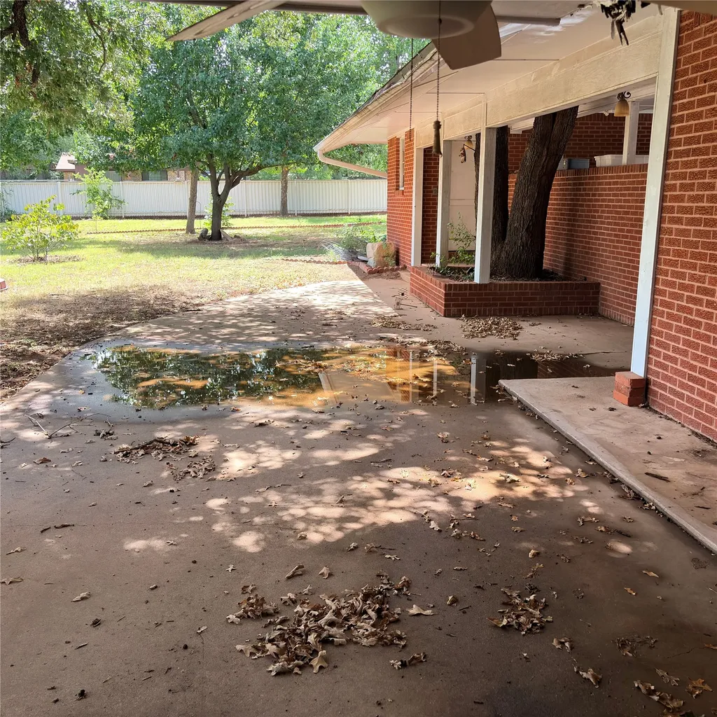 3103 N Oak Avenue Mineral Wells TX 76067