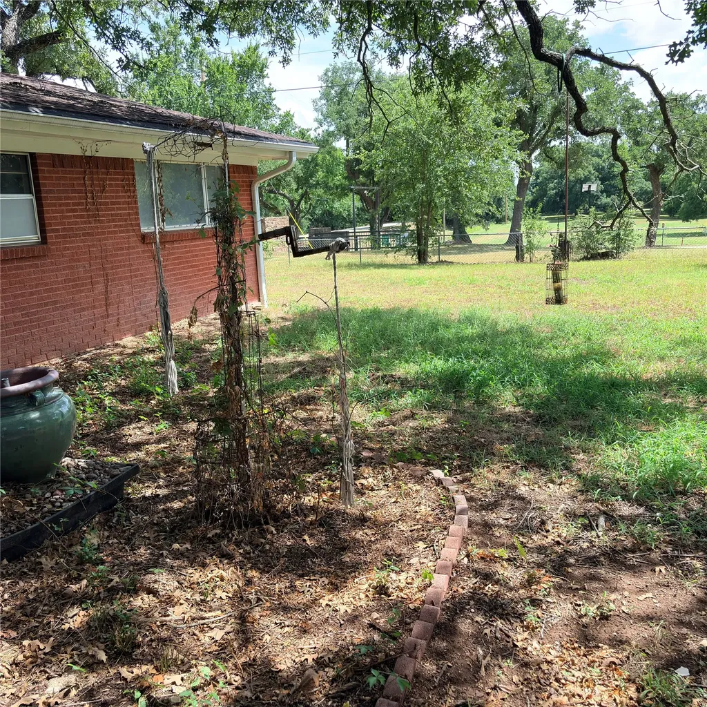 3103 N Oak Avenue Mineral Wells TX 76067