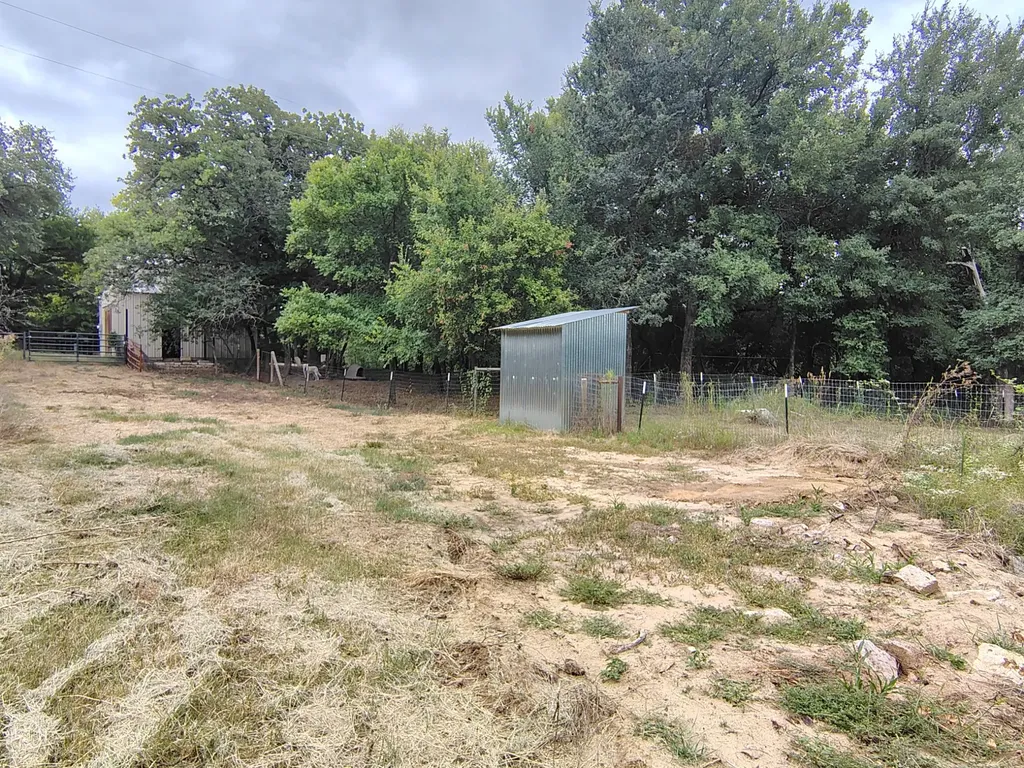 1545 Old Authon Road Weatherford TX 76088