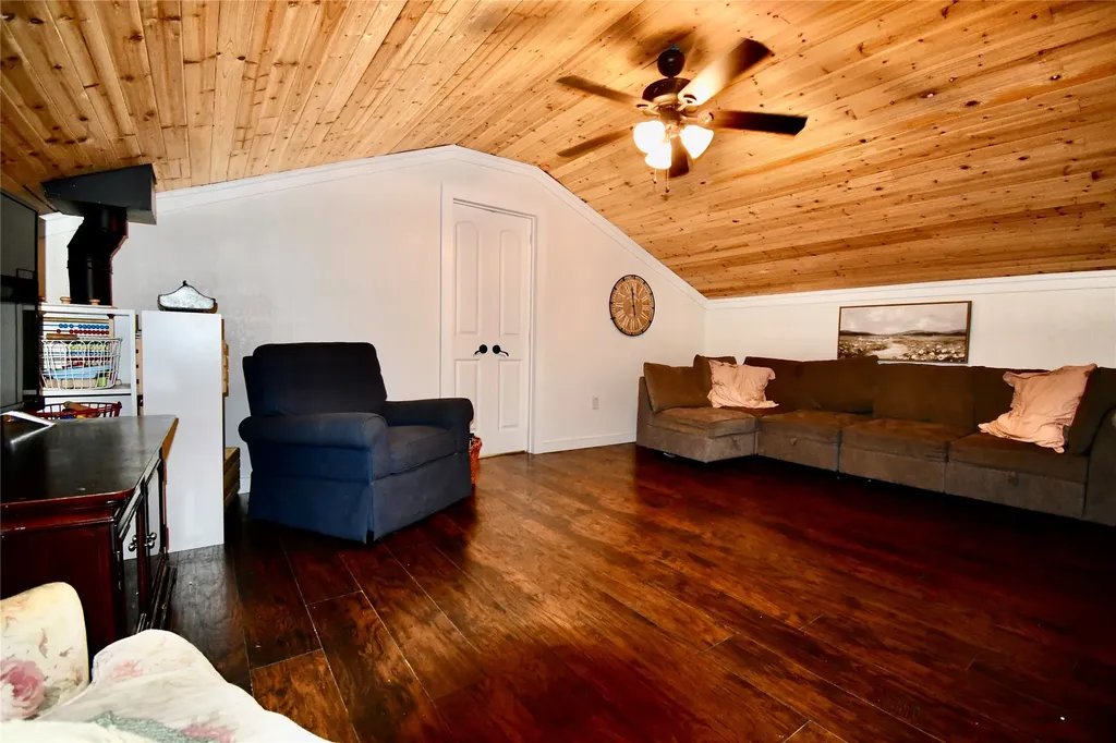 1545 Old Authon Road Weatherford TX 76088