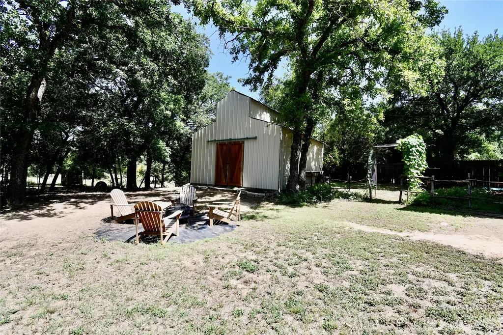 1545 Old Authon Road Weatherford TX 76088