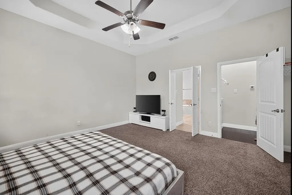 1320 Cecilia Court Arlington TX 76002