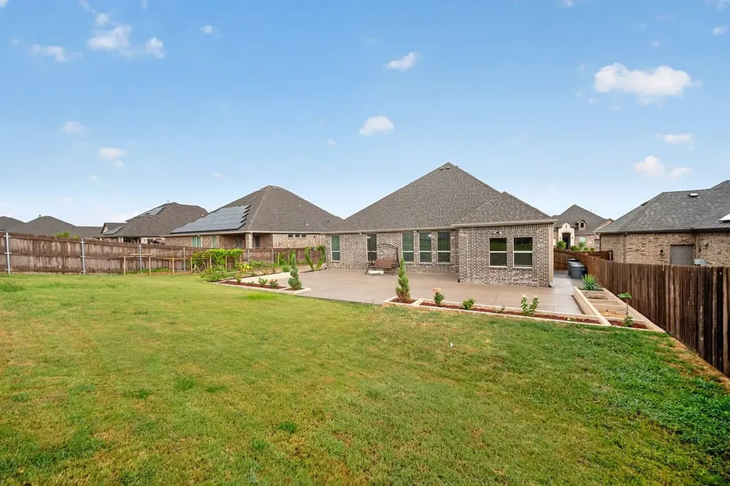 1320 Cecilia Court Arlington TX 76002