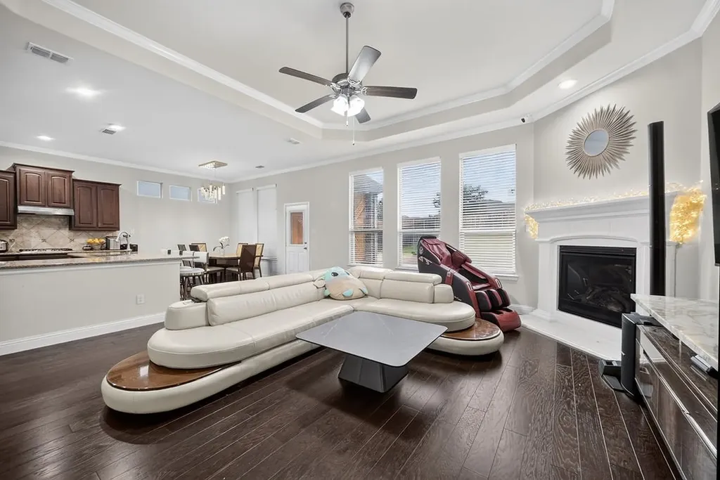 1320 Cecilia Court Arlington TX 76002