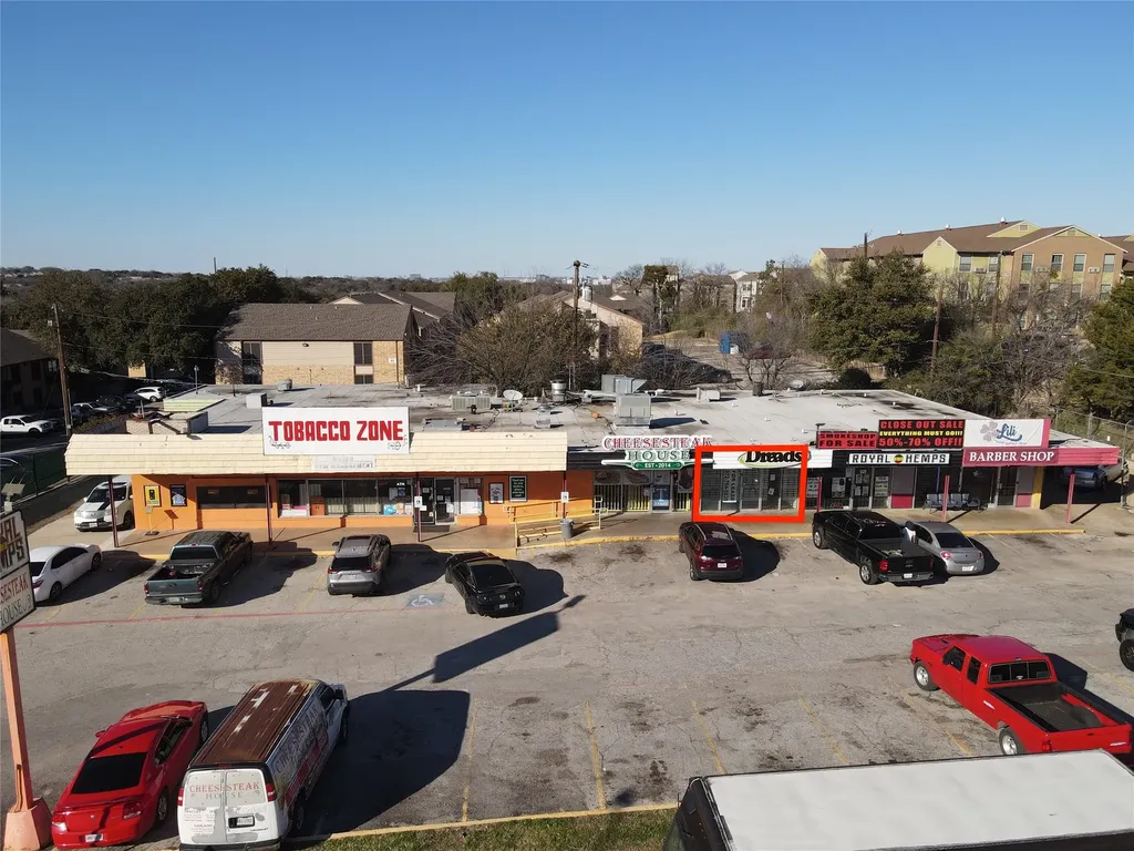 2003 W Davis Dallas TX 75208